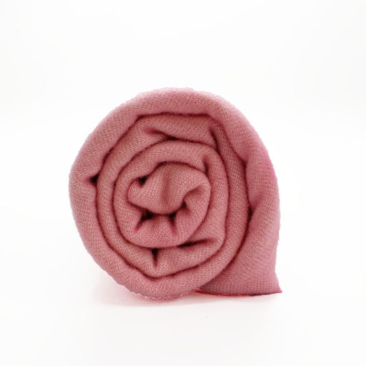 Dyed Wool - Echinacea Purpurea - Rug Hooking Supplies