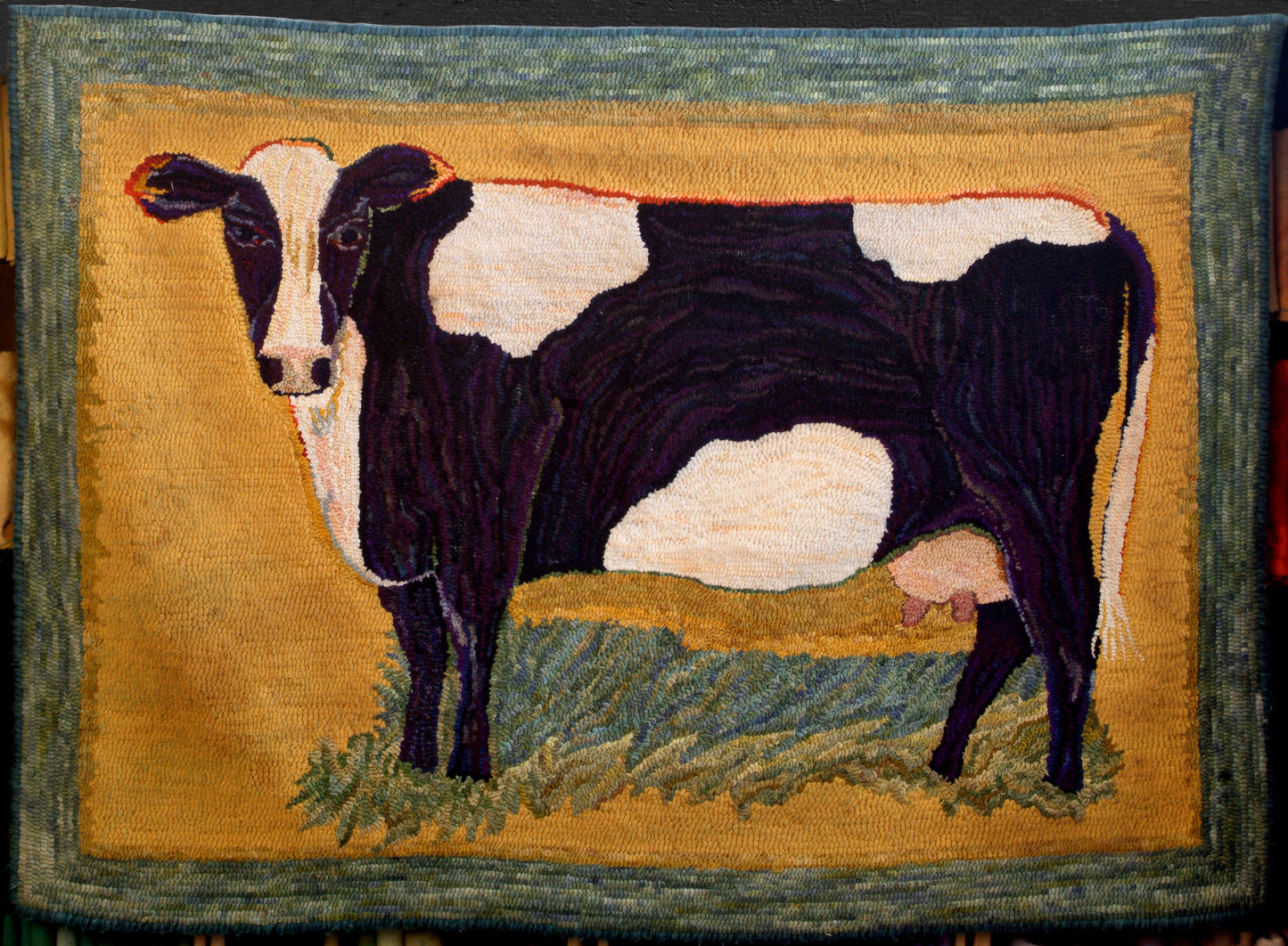 Vermont Cow - 30.5 x 42 - Rug Hooking Supplies