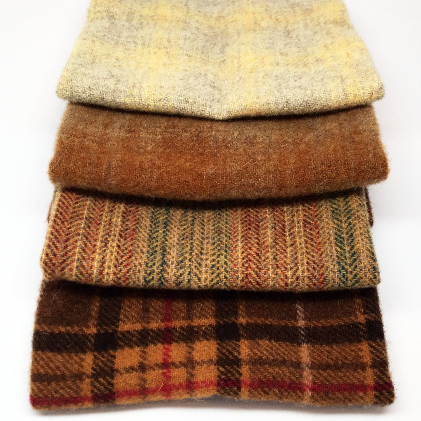 Packet - Golden Arches - Rug Hooking Supplies