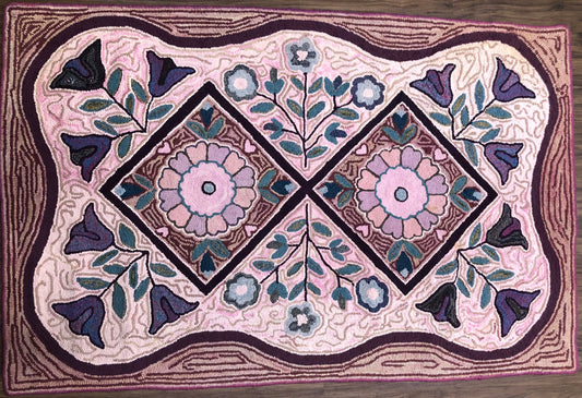 Primitive Floral, Diamond Center- Vintage