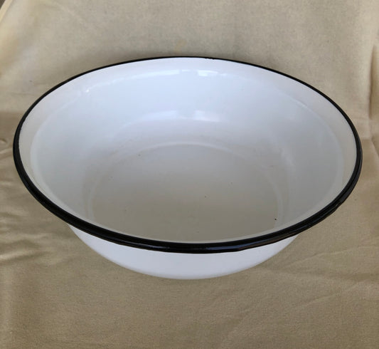 Enamel Round Pan- Medium