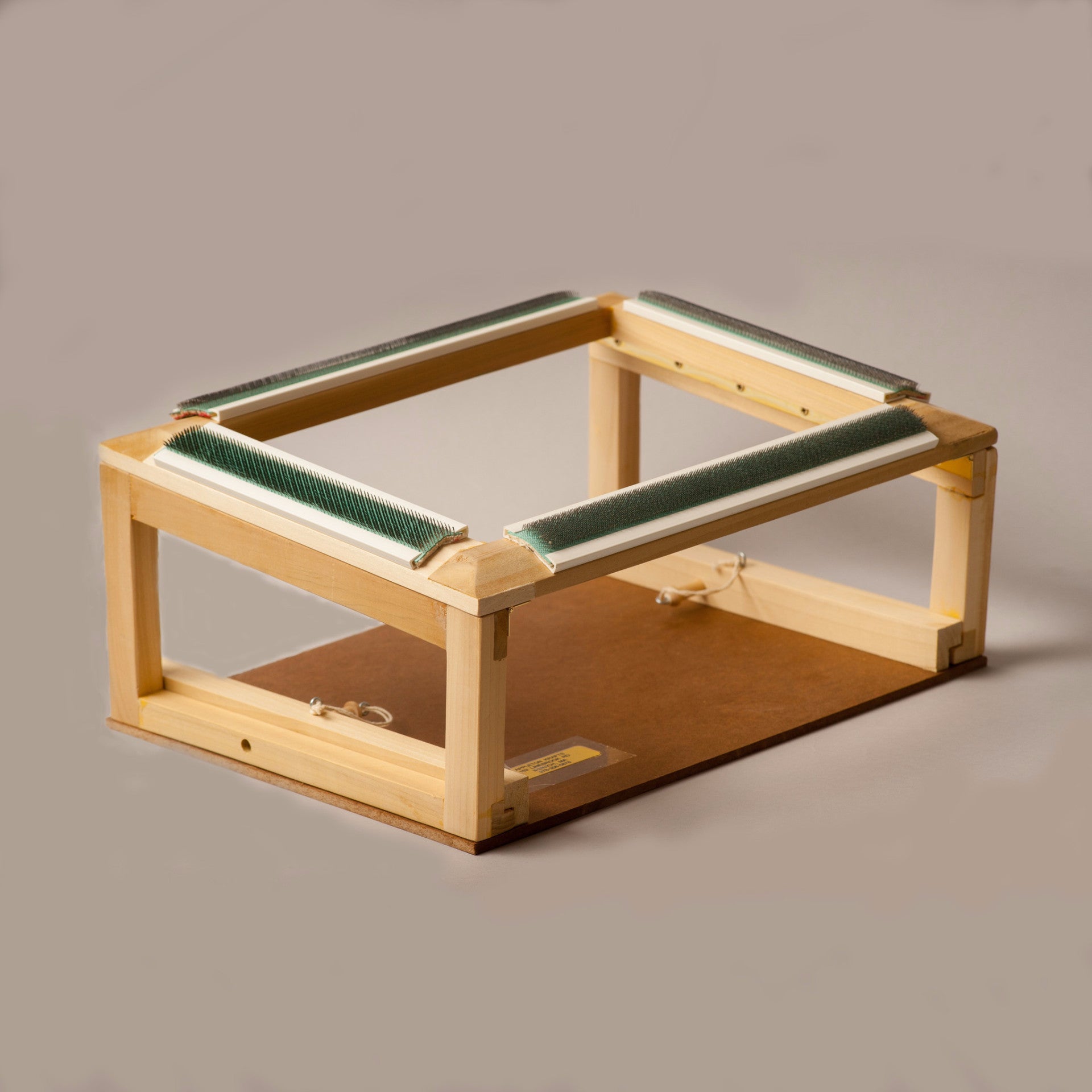 Frame Collapsible- SECONDS – Green Mountain Hooked Rugs