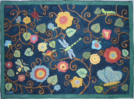 DiFranza Designs - Bug and Vine Rug - Rug Hooking Supplies