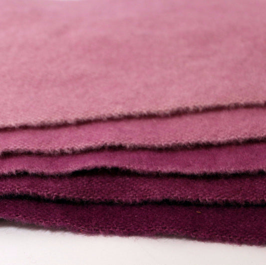 Green Mountain - G-22 - Red Purple - Rug Hooking Supplies
