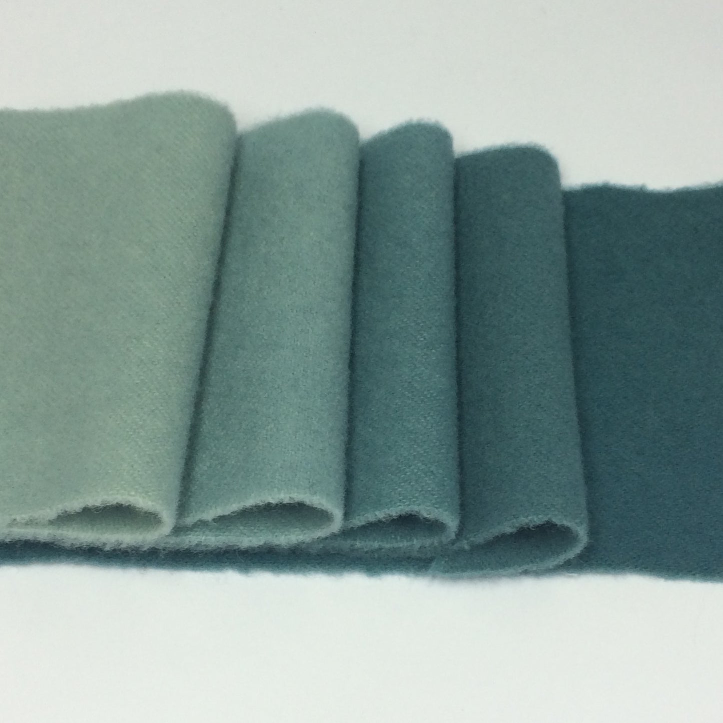 Jacobean - 13 - Green Blue - Rug Hooking Supplies