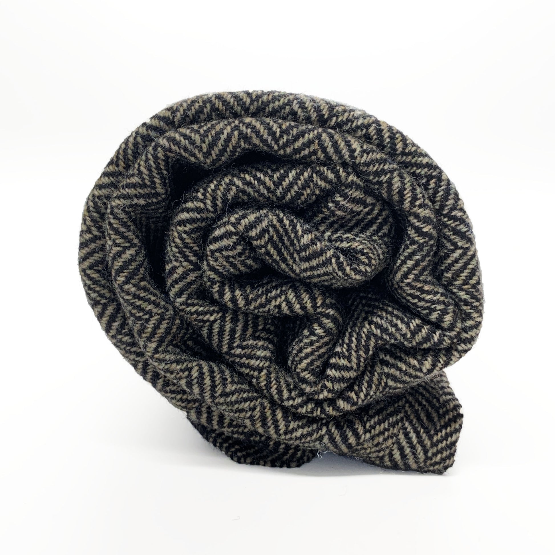 Charcoal Herringbone - Rug Hooking Supplies