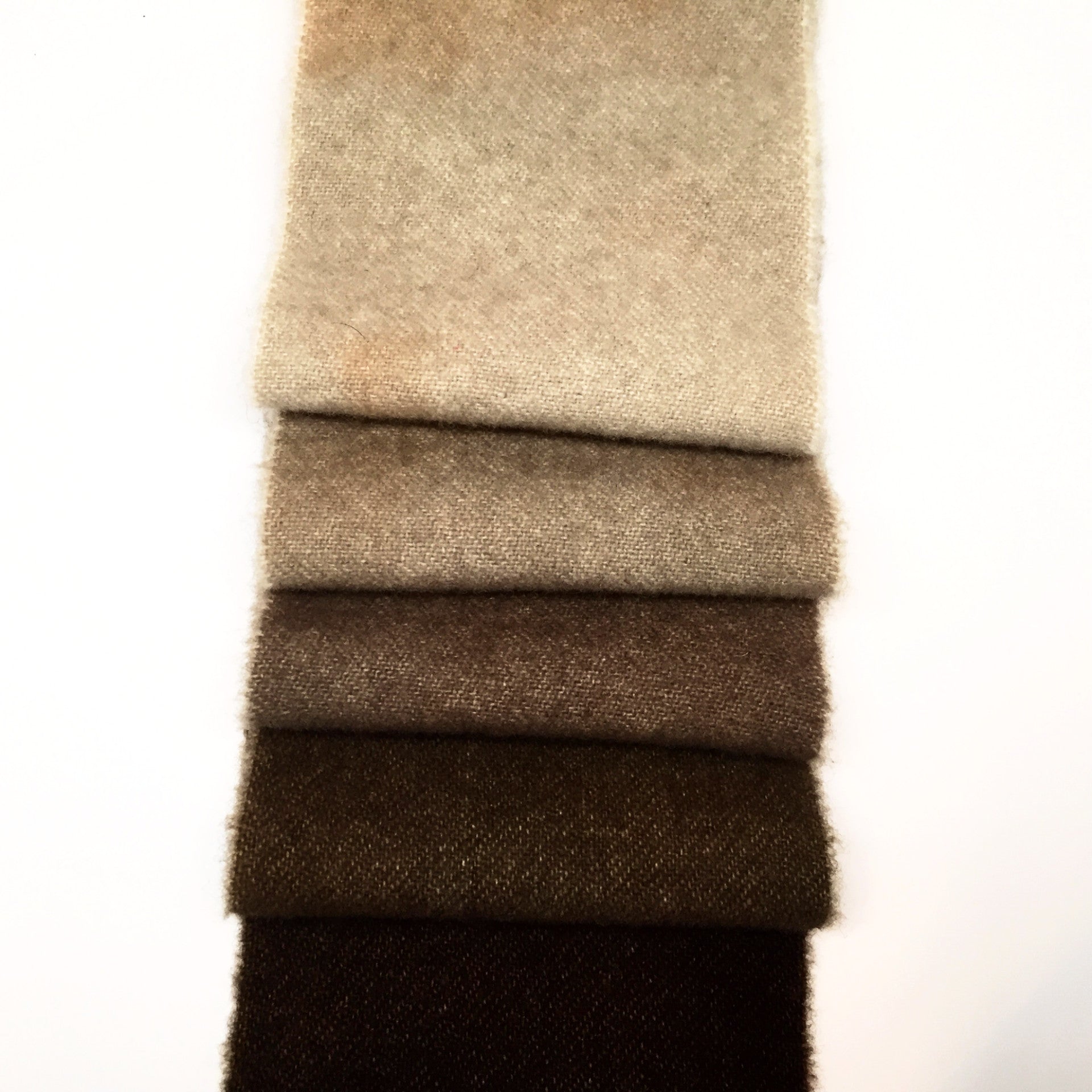 Green Mountain - G-47 - Mossy Brown - Rug Hooking Supplies