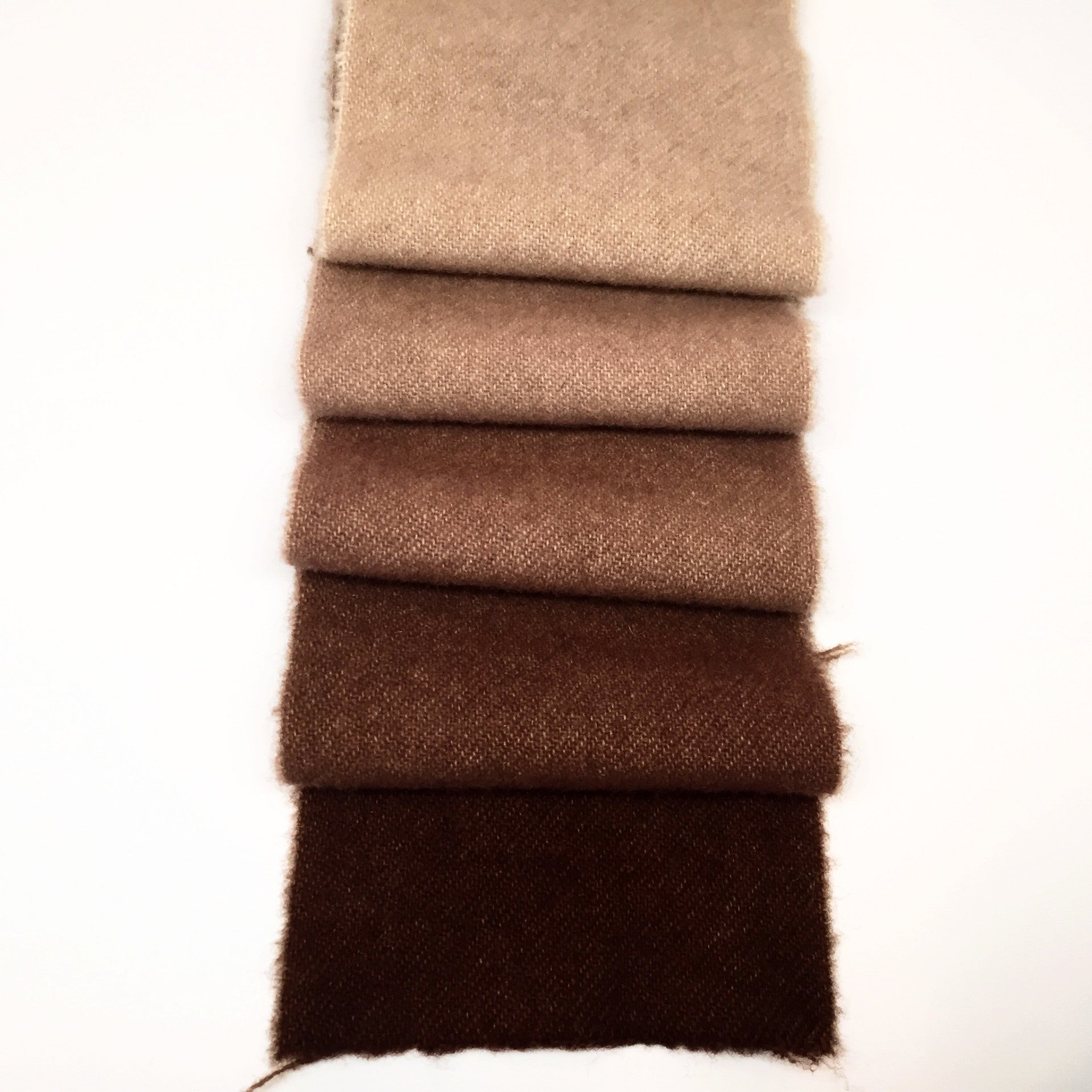 Green Mountain - G-46 - Chestnut - Rug Hooking Supplies